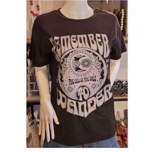 Grey Graphic T-Shirt medium